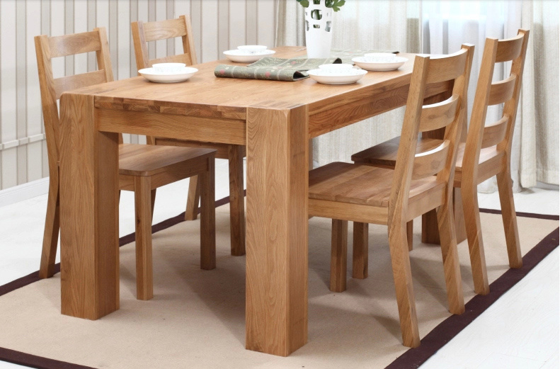 Solid Oak Wood Dining Table Best Quality Dining Table (M-X1015)