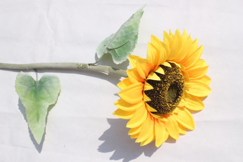 Yellow Sunflowers Artificial Flowers Silk Fake Flowers for Home Decoration