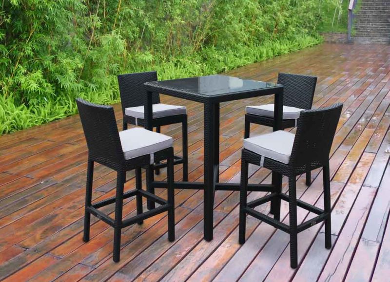 Garden Outdoor Wicker Bar Chair and Table