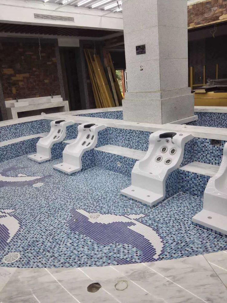 China Factory Acrylic Hydro Air Jet Massage SPA Bath Chair