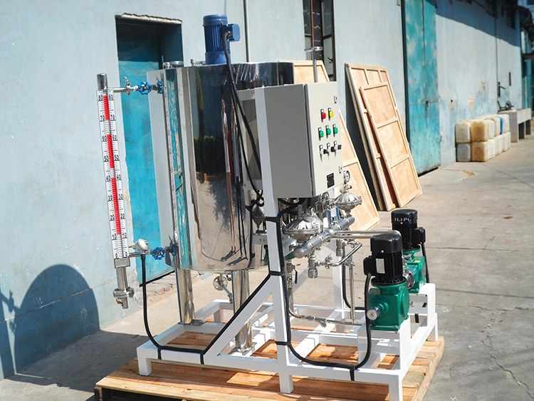 Chemical Mixing Tank with Agitator