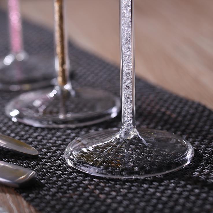 Hot Sell Quality Champagne Glass Cup with Artificial Diamonds