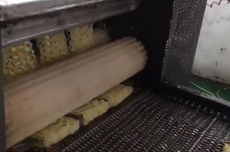 Commercial Frying Instant Noodles Machine/Noodle Achine