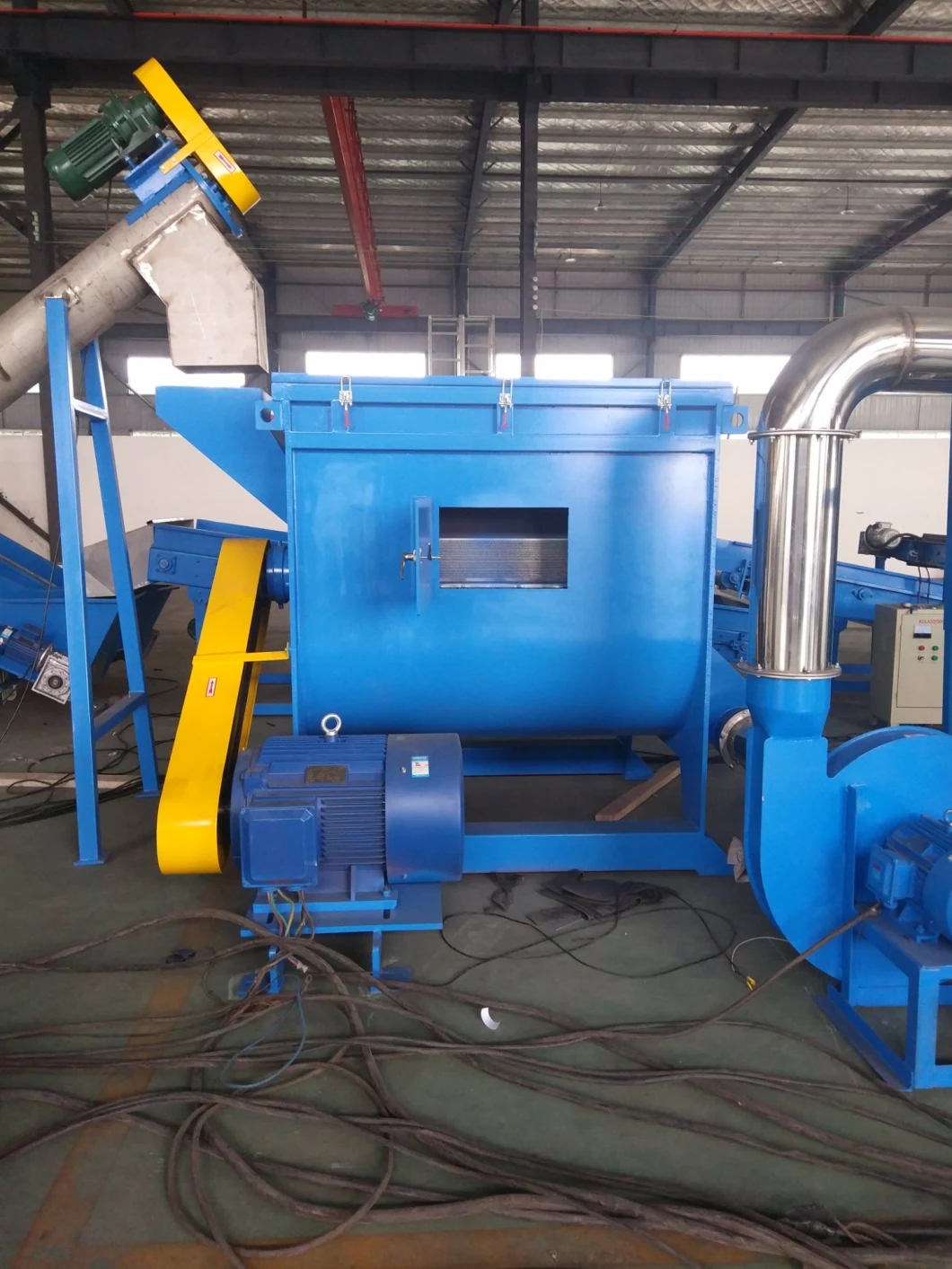 Pet Bottle Flakes Washing Recycling Production Line Waste Plastic Flakes Recycling Machine Price