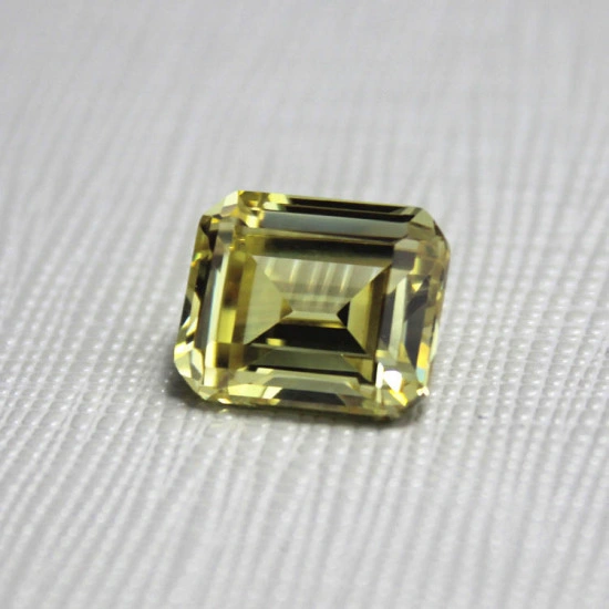 Loose Yellow Cubic Zirconia Diamond Synthetic Emerald Cut CZ Gemstone for Jewelry