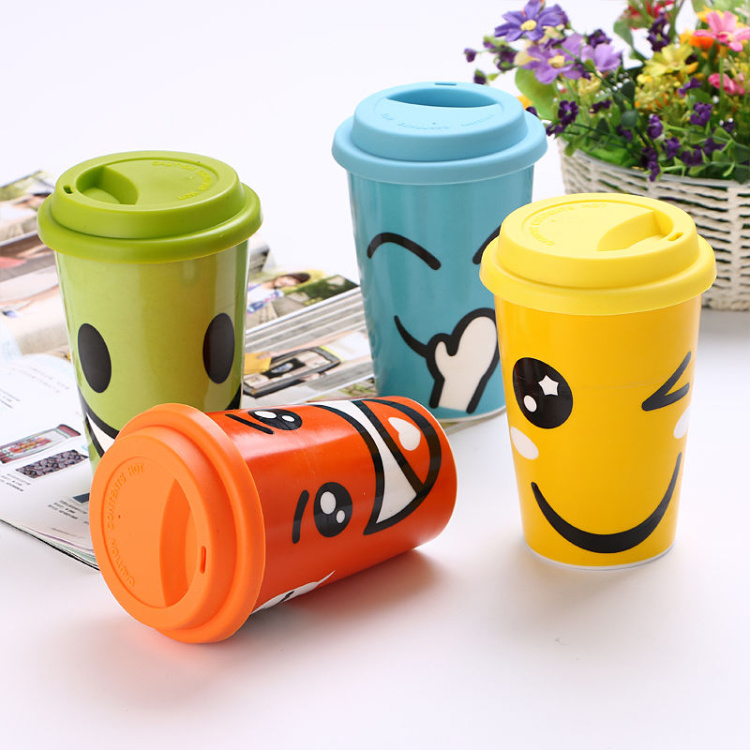 Durable Porcelain Lock Drink Mug with Slicon Lid and Sleeve