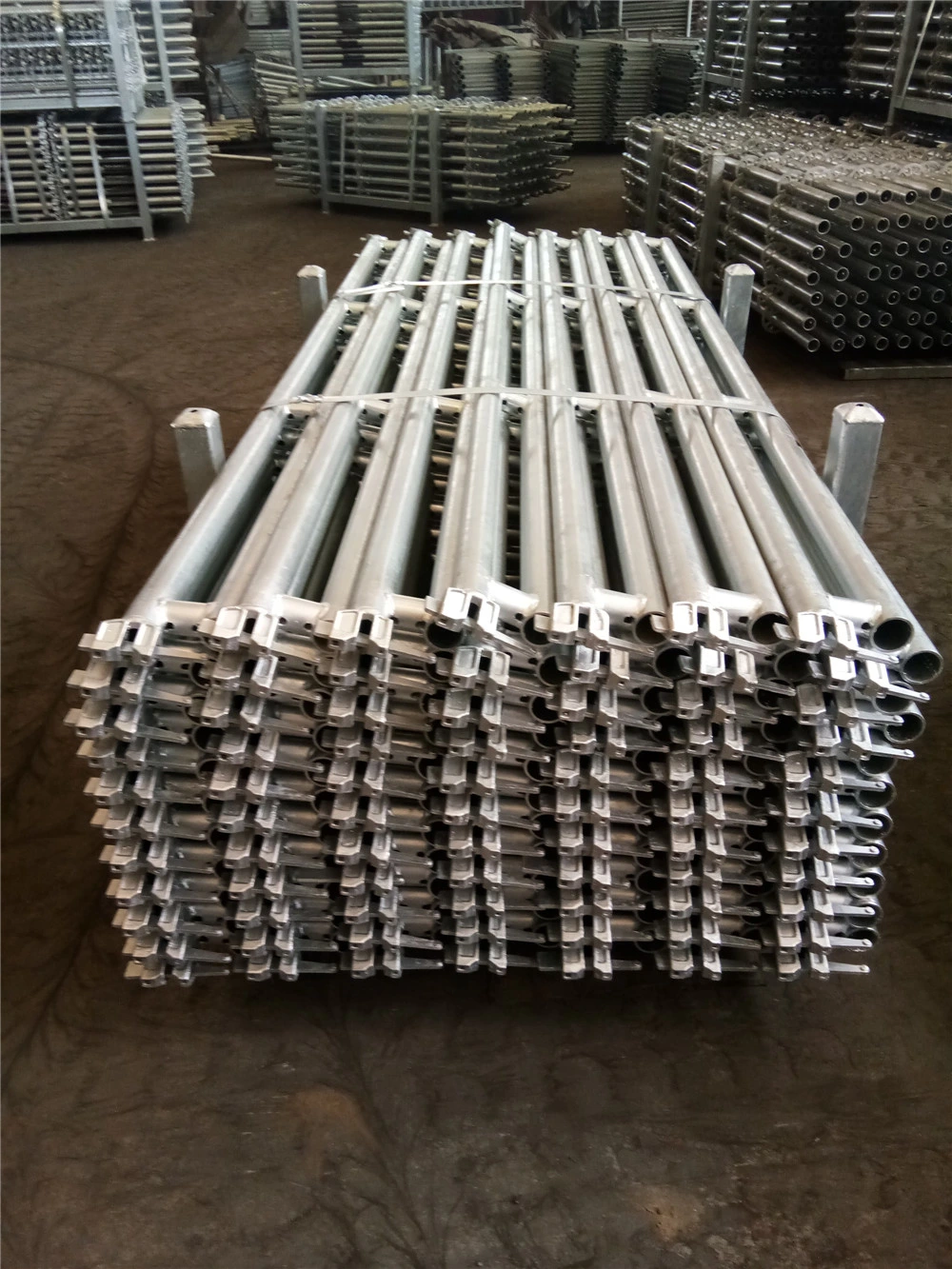 Layher Allround Scaffolding System Double/Truss/Reinforce Ledgers Ringlock Scaffold