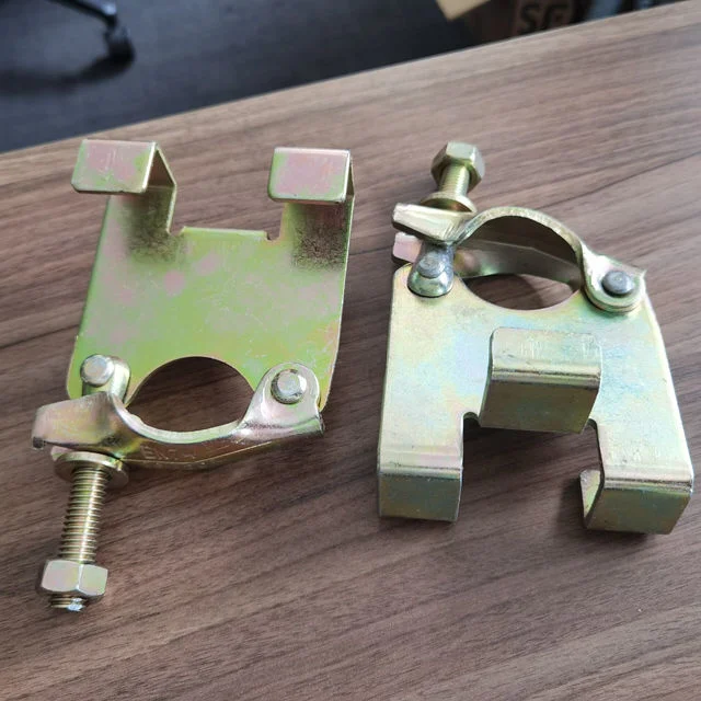 China Scaffolding Pressed Fittings Zinc Plating Scaffold Ladder Clamp