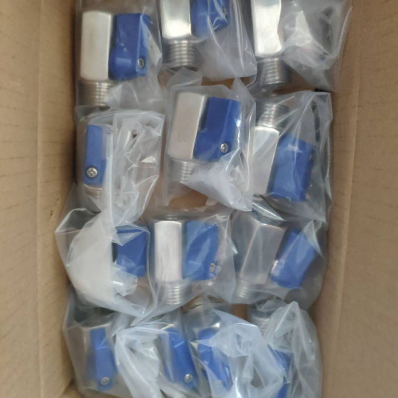 Wcb Threaded Ball Valve 3 Pieces Thread Ball Valve