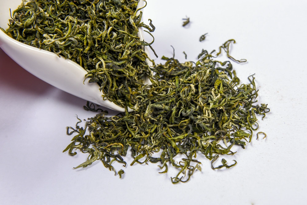 Big Sale - Dried Black / Green Tea with ISO Certificate - Herbal Organic Tea Export to EU, USA Market - Slimming Tea