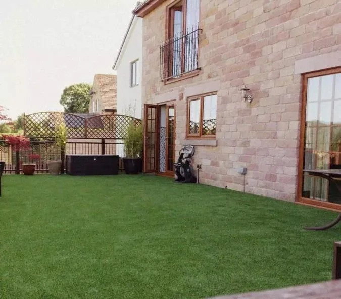 Reliable Football Landscape Putting Green Grass Synthetic Turf Artificial Grass