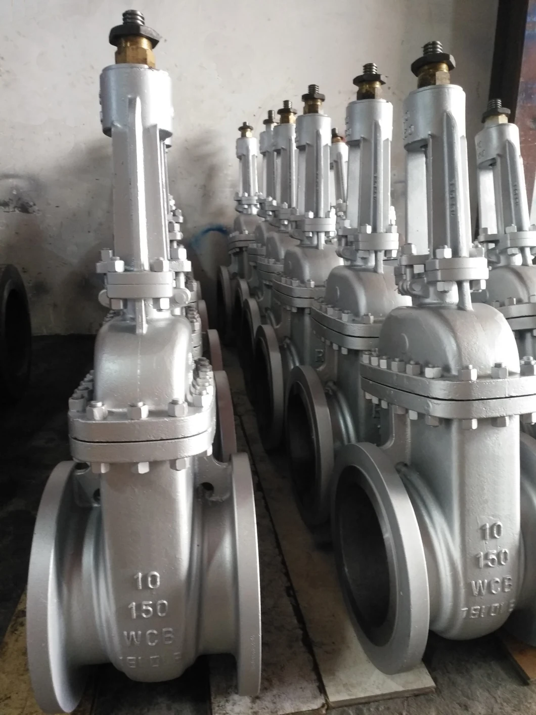 API600 Wcb Cast Steel Ral9001 Paint Bolted Bonnet Handwheel Operation Gate Valve Industrial Valve Flange Valve