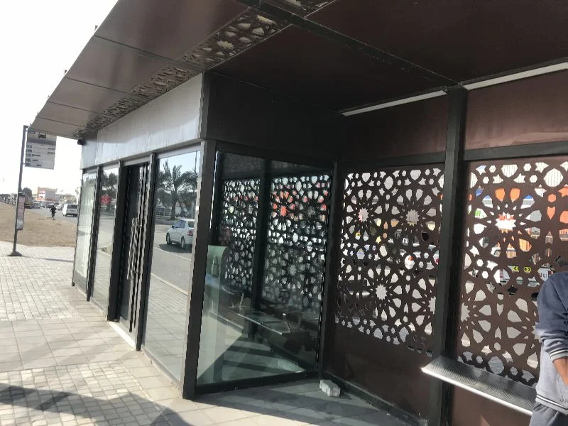 Aluminum Mashrabia Design with Glass Indoor Bus Shelter with Air-Condition