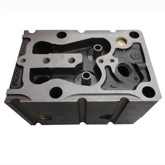 HOWO Truck Spare Part Engine Parts Cylinder Head 61560040040