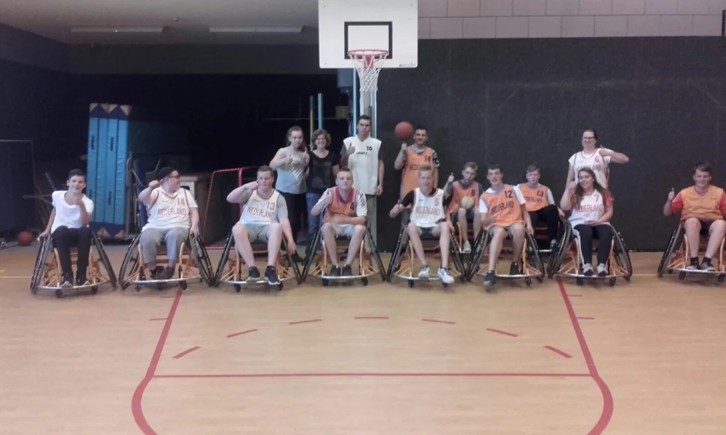 Rehabilitation Equipment Guangzhou Sports Wheelchair Basketball for Disabled