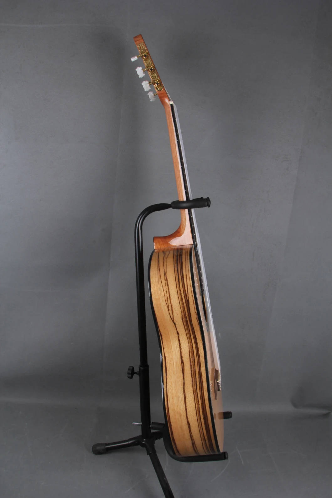 Classical Guitar, Musical Instruments (CMCG-170C-39)