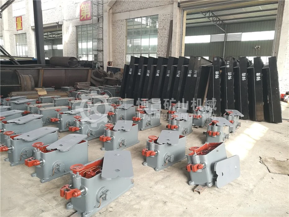 Placer Gold Washing Plant Gold Mining Equipment Gravity Gold Shaking Table Concentrator Gold Separating Machine