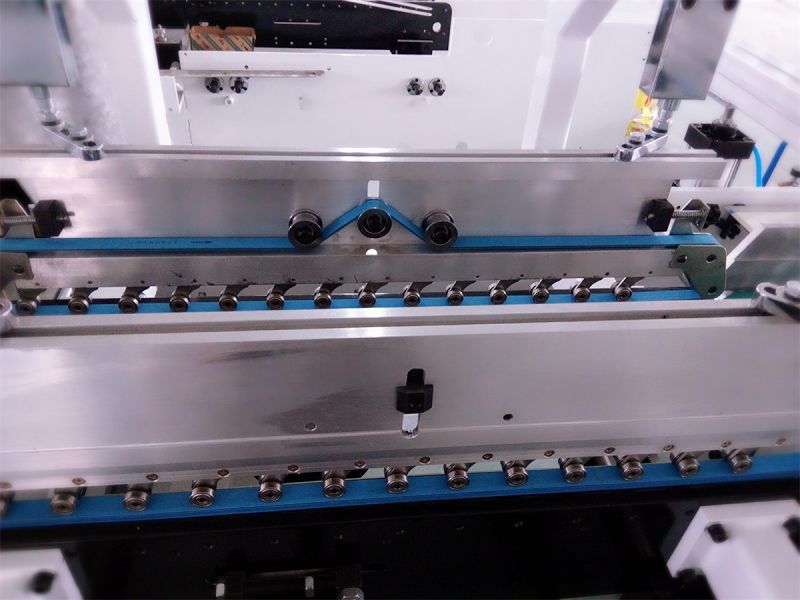 Package Automatic Carton Gluer Machinery (GK-650BA)