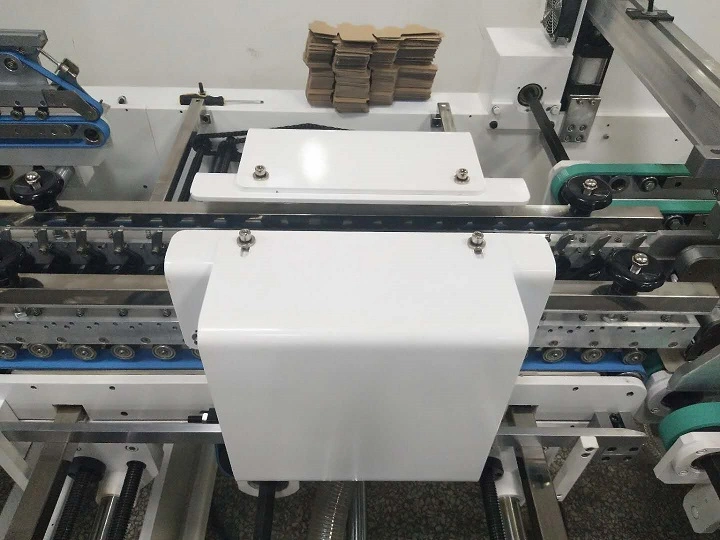 Bundling Packaging Machinery for Cardboard and Corrugated Carton (GK-1200G)