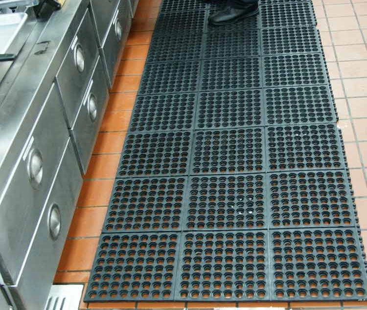 Rubber Anti-Fatigue Drainage Mat, Interlocking for Wet and Dry Areas