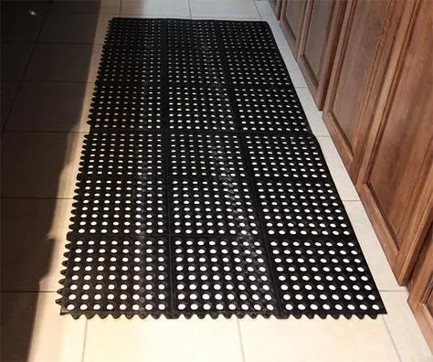 Rubber Anti-Fatigue Drainage Mat, Interlocking for Wet and Dry Areas