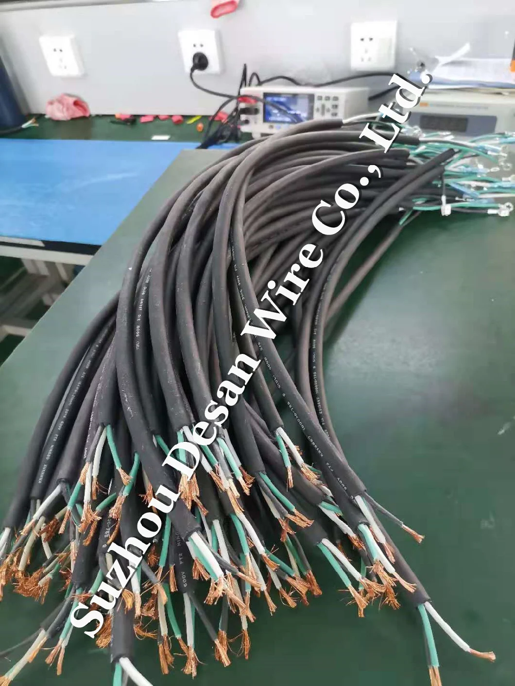 Electrical Electric Power Wire Cable for New Energy Storage Wire Wiring Harness