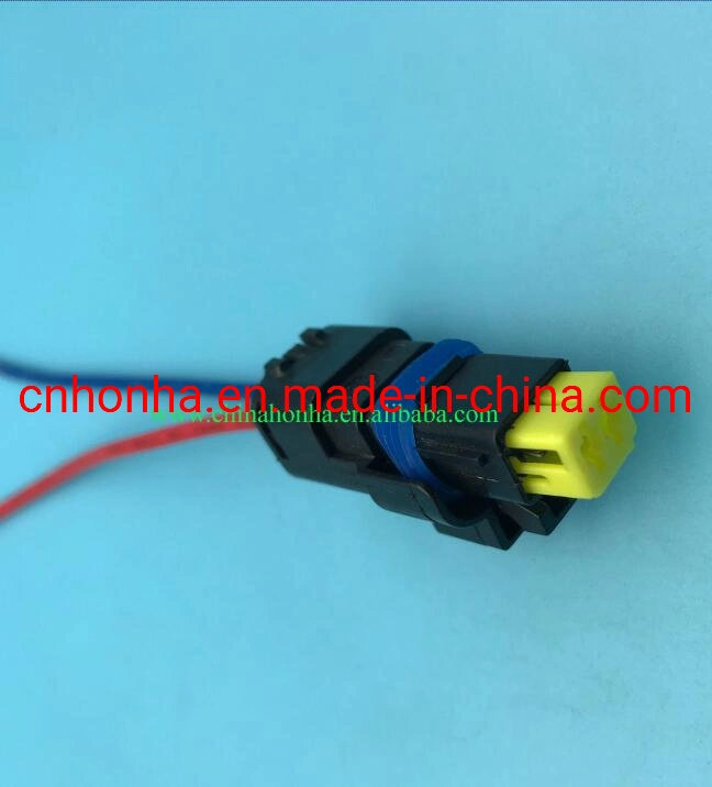 2 Pin Female Turn Light Plug Lamp Socket Fci Car Sensor Connector Harness 211PC022s0049