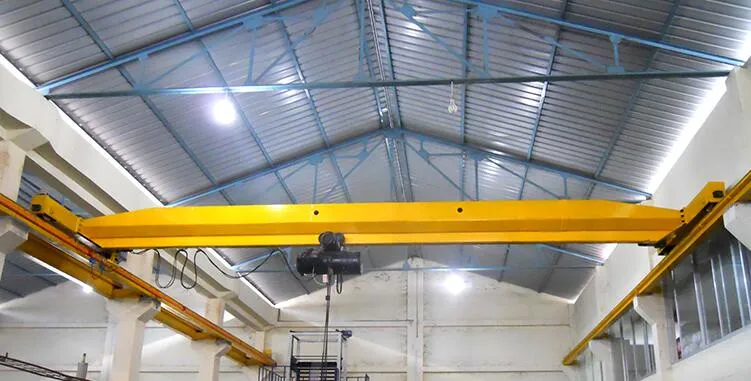 Export Product Span 13m Overhead Crane with Electrical Wire Rope Hoist