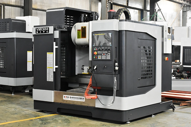 Vmc650 Siemens or Fanuc Controller Medium Size 3 Axis CNC Milling Machine
