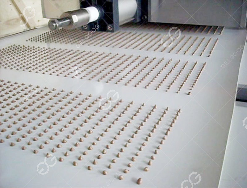 PLC Automatic Chocolate Chips Depositing Machine
