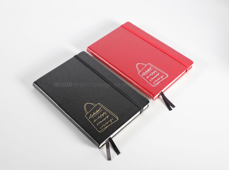 New Innovation Fancy Printed Notebooks Custom A5 Girly Notebooks with Pen