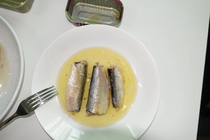 China Canned Fish Sardine in Vegetable Oil