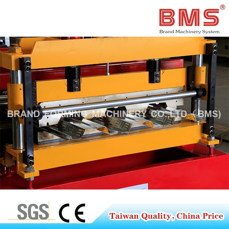 Floor Decking Roll Forming Machine with PLC Control System