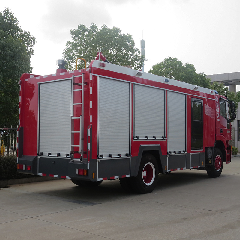 Iveco 8000L Water Foam Fire Fighting Rescue Truck with Crew Cab