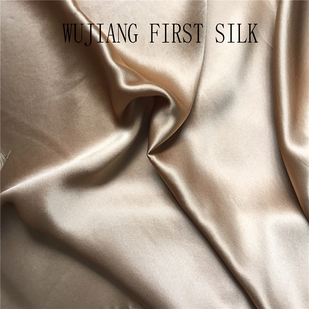 Wholesale of Silk Fabric, Silk Satin, Silk Cdc, Silk Chiffon with 90 Colors Available.