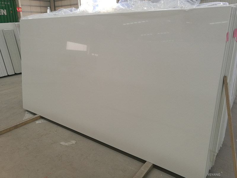 Pure White Artificial Stone Quartz for Slab/Table/Countertop/Kitchen Cabinets Bathroom Vanity