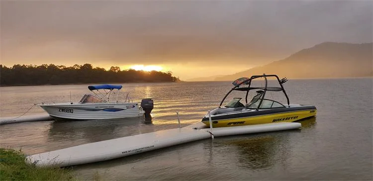 Drop Stitch Material Inflatable Y Shape Floating Platform Dock Inflatable Jet Ski Dock