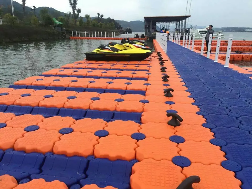 Durable Blue Plastic Floating Pontoon Dock Used Jet Ski Floating Dock
