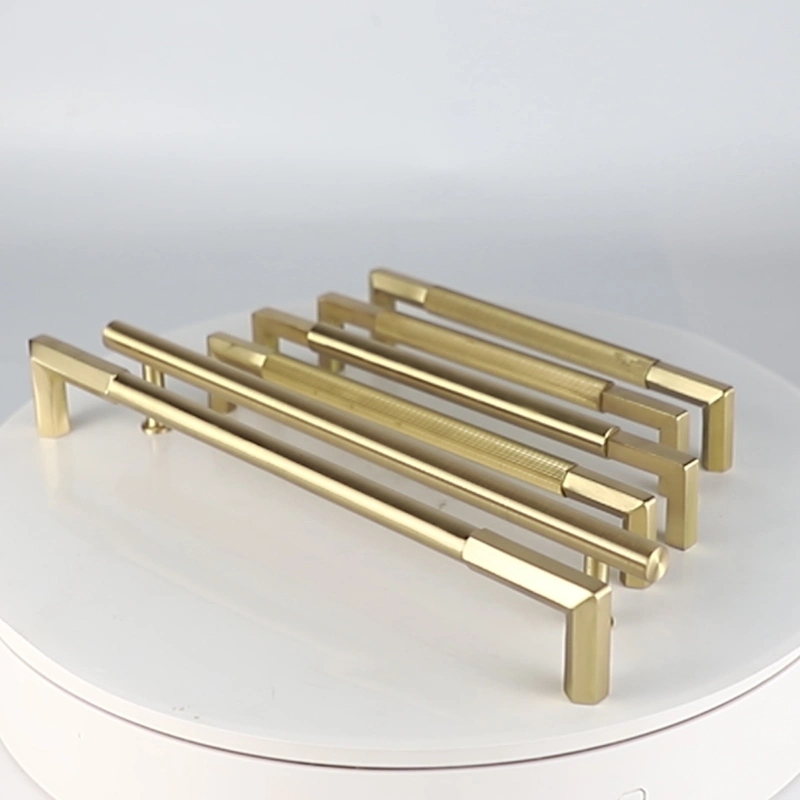 Luxuy Brushed Brass Gold Wardrobe Door Cabinet Drawer Pull Handles for Furniture Hardware