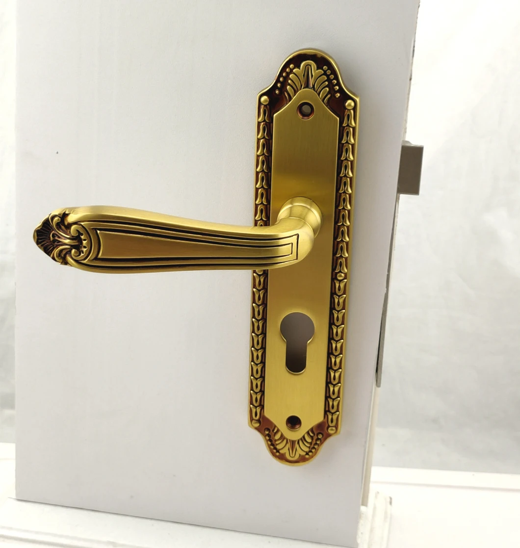 Simple Design Luxury Antique Brass Door Handle Lock (9696)