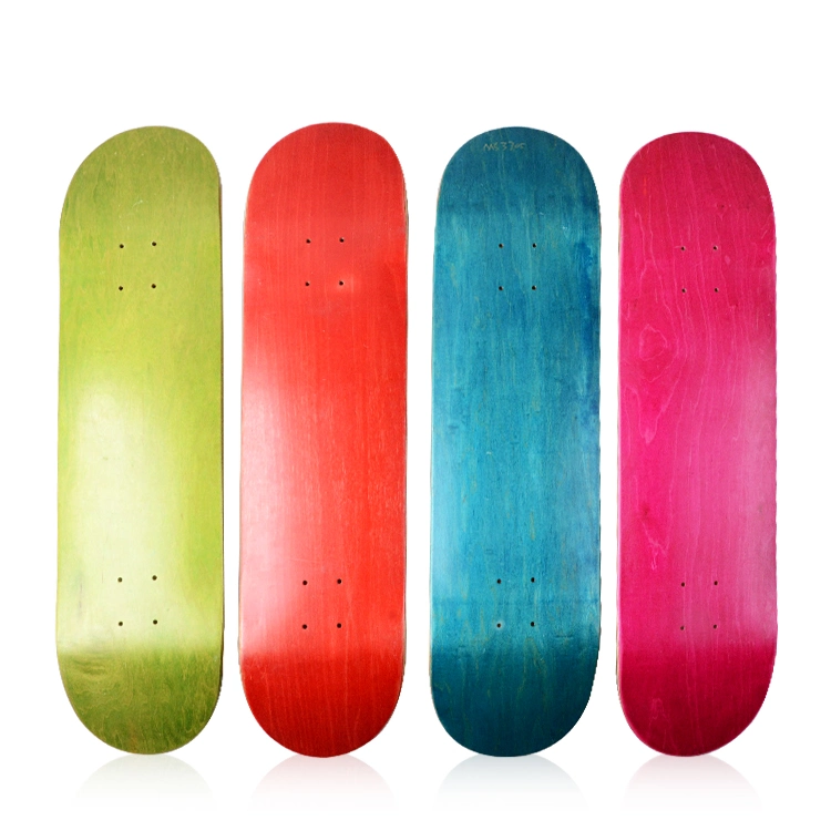 Wholesale PRO Custom 7 Ply 100% Canadian Maple Veneer Skateboard