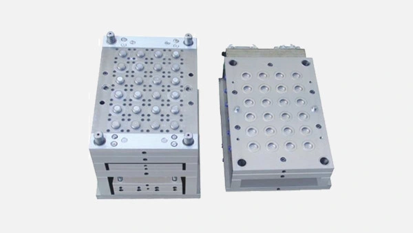 Injection Plastic Mold for Flip off Seal