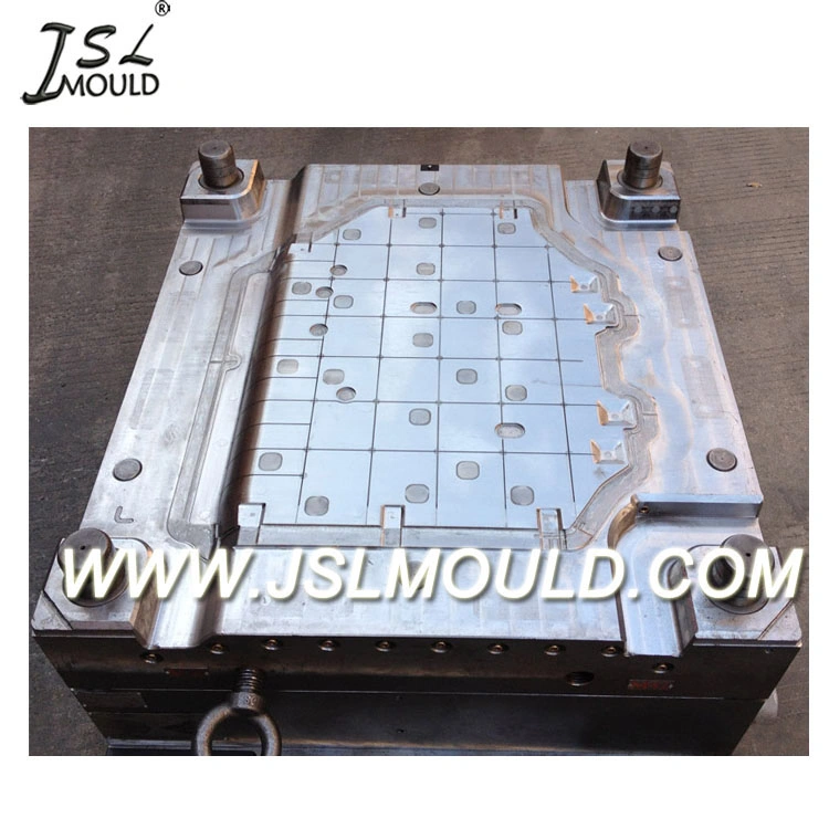 Injection Plastic Auto Engine Cover Mould