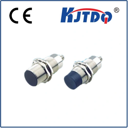 Long Distance Sensing M30 Inductive Proximity Sensor with M12 Connector