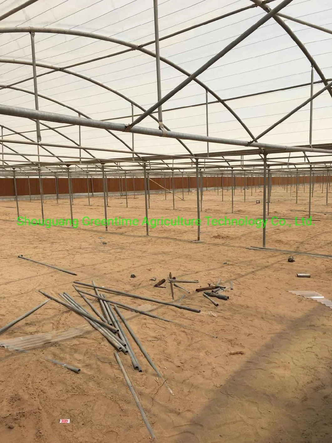 Round Type Polycarbonate Plastic PC Greenhouse for Vegetables/Flowers/Tomato/Cucumber Cultivation with Outside Shading System