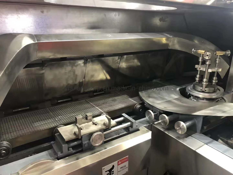 Yogurt Ice Cream Crisp Cone Bamboo Charcoal Black Waffle Cone Machine