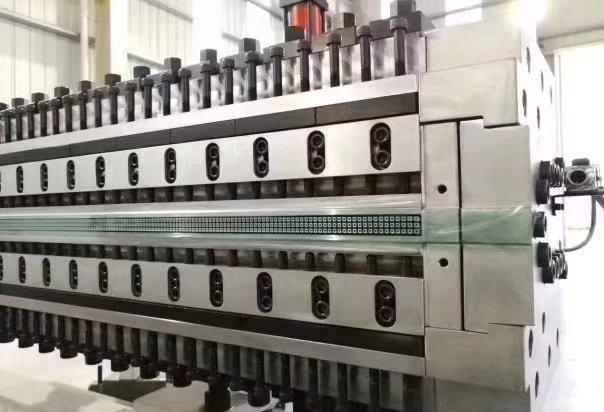 PC Corrugated Roof Sheet Extrusion Line