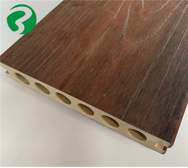 Crack-Resistant Wood-Plastic Composite Wood-Plastic Hollow Board