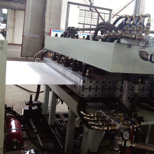 PP PE PC Hollow Sheet/Grid/Plate/Board/Extrusion Line Machine