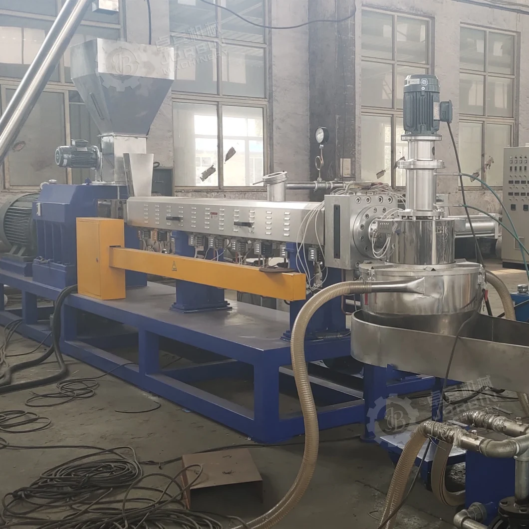 Plastic Compounding Twin Screw Pelletizing Machine in Factory New